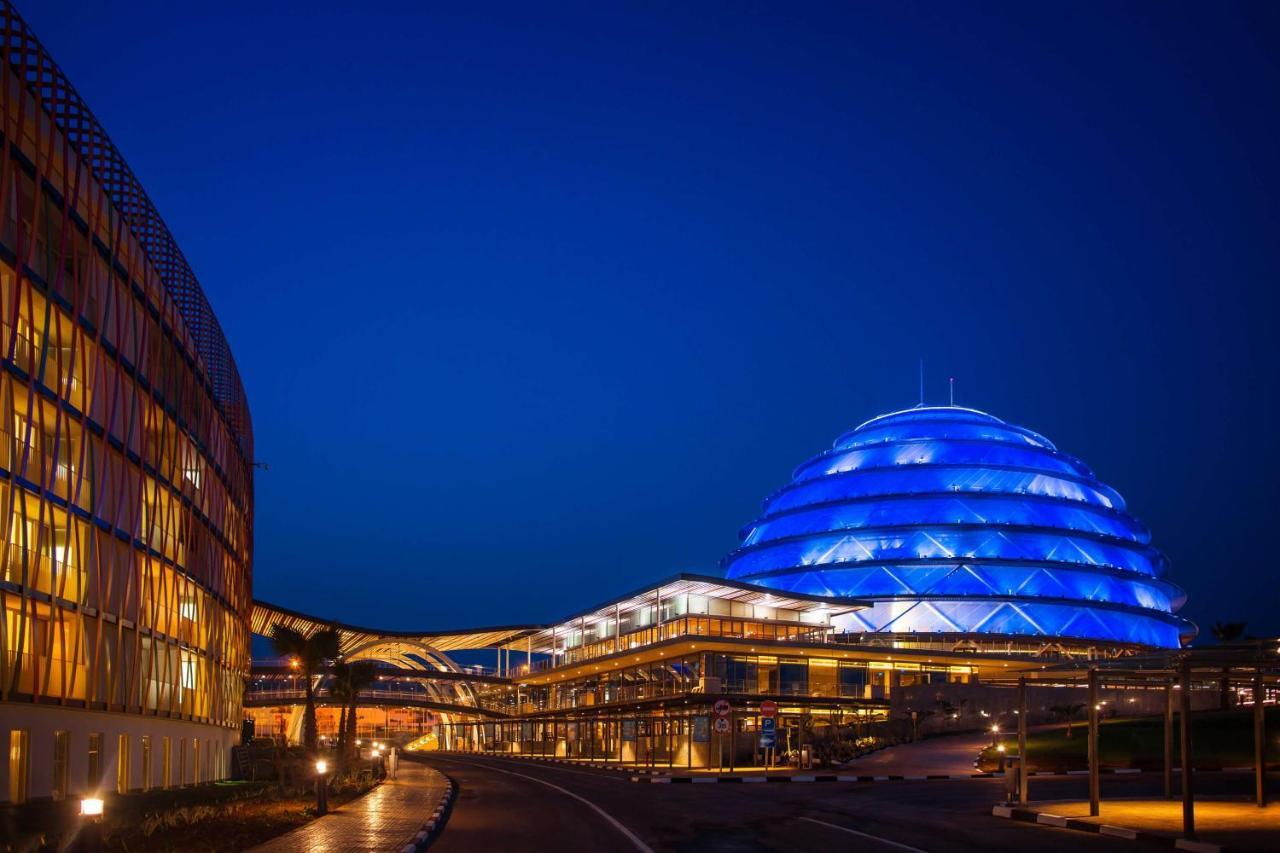 Radisson Blu Hotel & Convention Centre Kigali Exterior foto